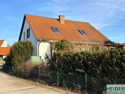 1747 Ansicht von der Straße