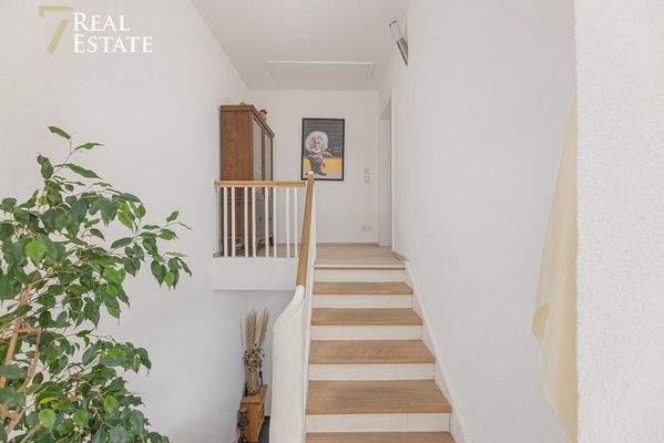 20250911_Kamil_Trojan_Design_Menzingen_Hebelstr._16_Bildnummer-035