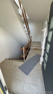 Hauseingang: Treppenhaus