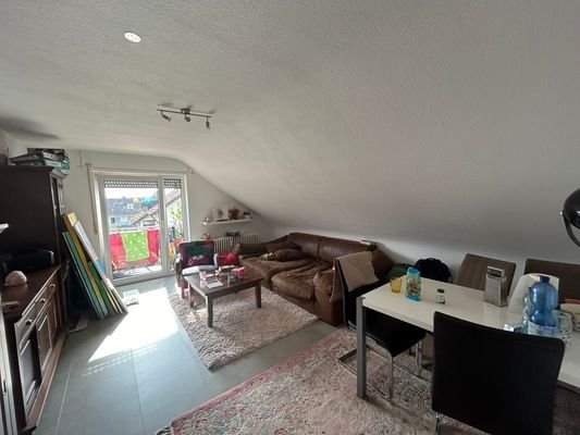 Wohnzimmer DG