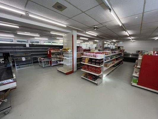 Verkaufs-/ Lagerfläche