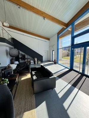 Eingang, Showroom, Büro