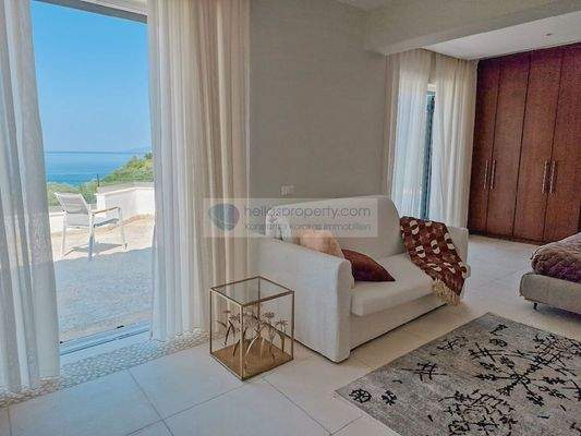 7ff844a666b1495facbe7b5ca99794c0-original