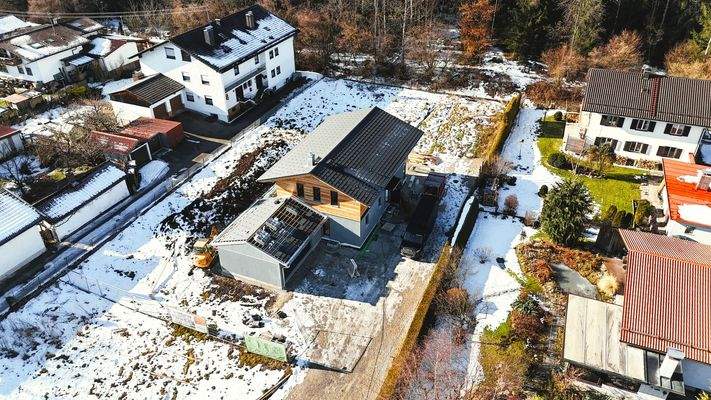 Luftaufnahme - Zufahrt