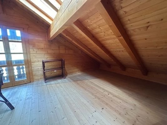 hochwertiger Holzboden