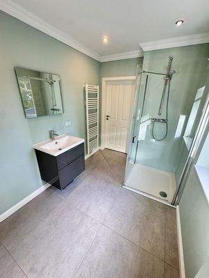 Kinderbad mit 2 Eingängen