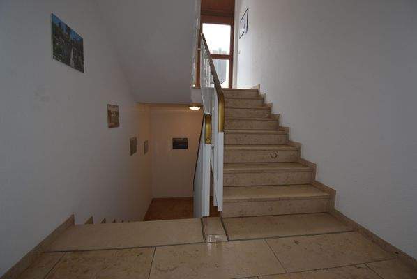 2 Treppenhaus.JPG