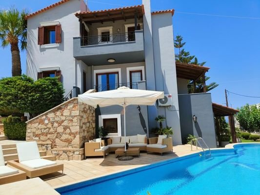 Kreta, Maroulas: Spektakuläre Villa mit Meerblick und Bergblick zu verkaufen