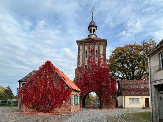 Torgotik um die Ecke