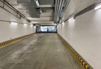 0527_Berlin, Lindencorso_Einfahrt.jpeg