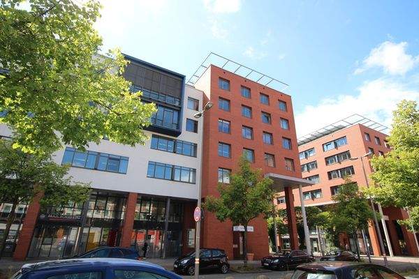 Günther-Wagner-Allee 17, 319 m² 3.OG, AA 2  -04082