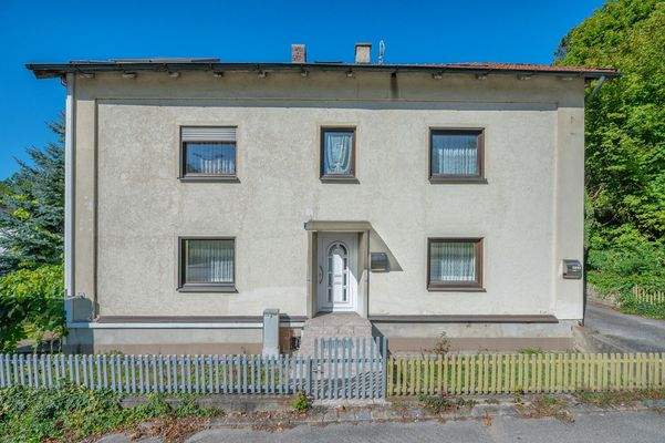 Hausansicht Straßenseitig