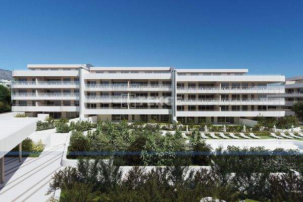 New Build Energy Efficient Apartments with Open Views in Marbella
