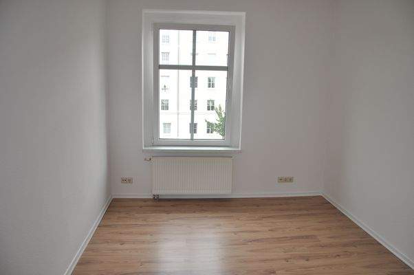 Schlafzimmer (1).JPG