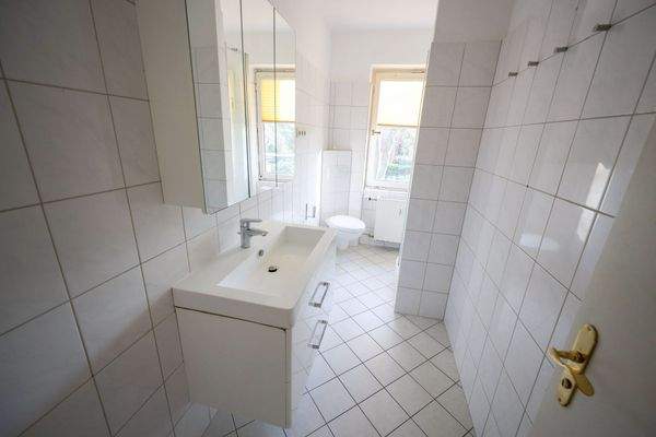 630c76ae-6e25-4ce3-b2ac-1a1b2093b225