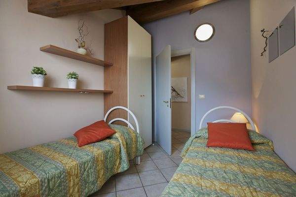 3-Zimmer-Mansardenwohnung Nr. 16 mit Balkon