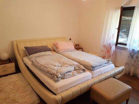 EG Schlafzimmer Bild 1