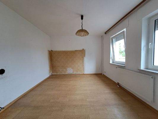 Bestandsgebäude Zimmer EG.jpg