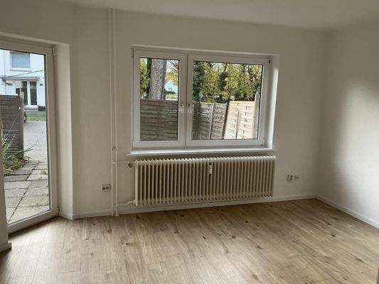 Wohnzimmer_Blick_nach_draußen