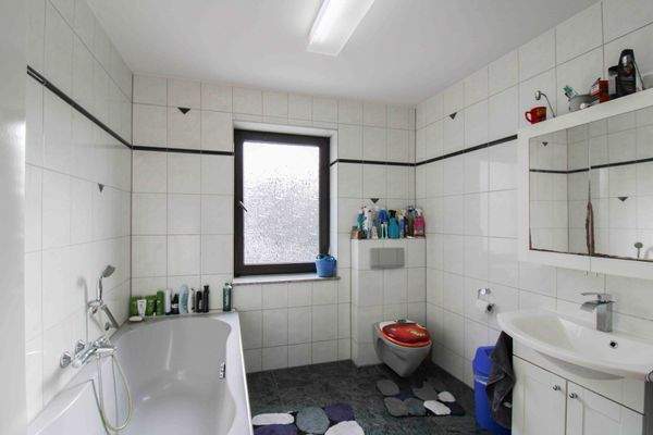 Ansicht Badezimmer (1.OG)