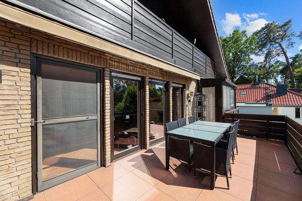 Großzügige Terrasse