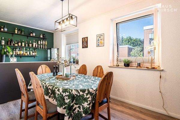 Bar- / Esszimmer Blick 2