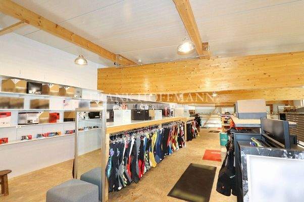 M2457 OG - Verkaufsfläche 1.3