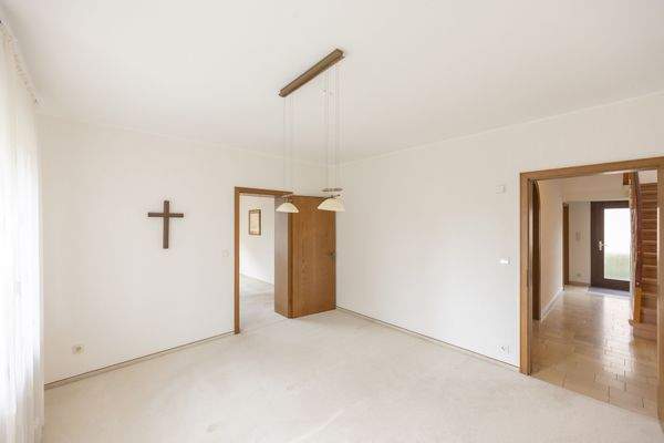 Durchgangszimmer EG.