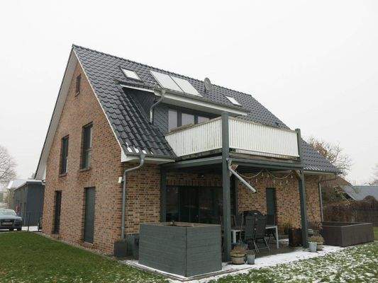 Rückansicht, OG mit Balkon