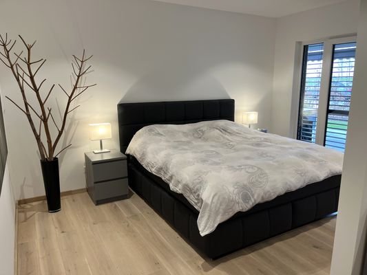 Schlafzimmer b.jpg