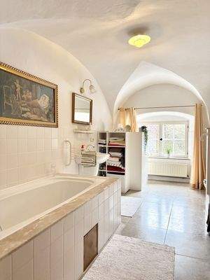 Badezimmer Whg links