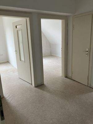 Diele & Zugang zu allen Räumen