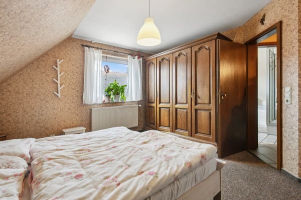 Schlafzimmer im Obergeschoss...