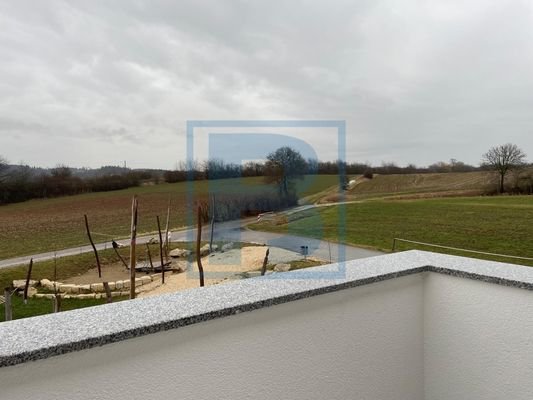 Terrasse im Obergeschoss