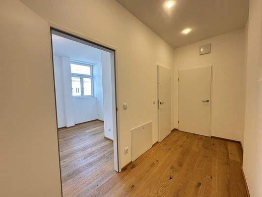 20250325_151309726_iOS