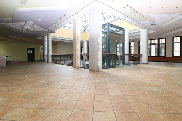 TF 3: Bürofläche/Galerie