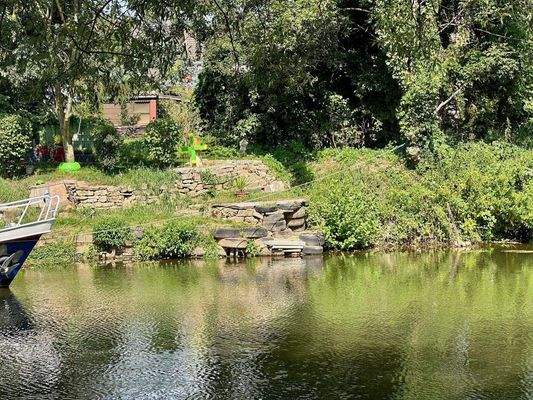 Blick von der gegenüberliegenden Seite der Blies