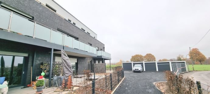 Erdgeschosswohnung mit Terrasse in traumhafter Wohnlage