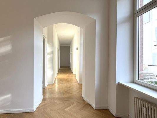 Flur 1. OG