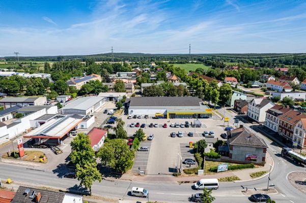 Zentrale Lage im Gewerbekomplex