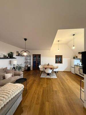 offener Wohnbereich mit Küche