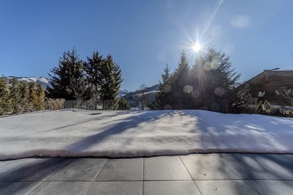 G22A0090-HDR