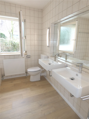 Wohnbeispiel Tageslicht-Vollbadezimmer