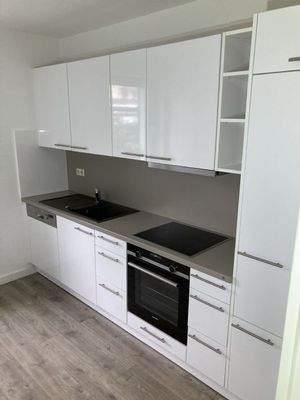 Küche (Abbildung ähnlich)