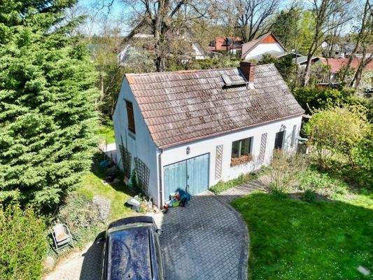 Gästehaus mit Garage