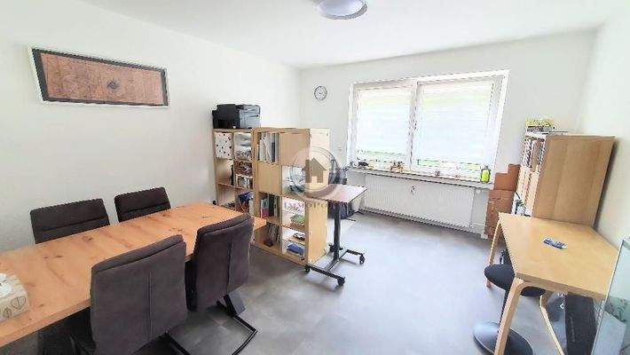 Schlafzimmer - Bild 2 - möbliert