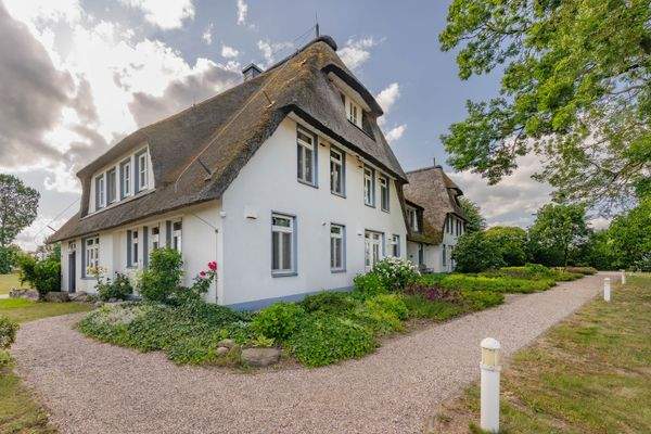 33-außenansicht4-landhaus am haff-a5-meerflair-imm