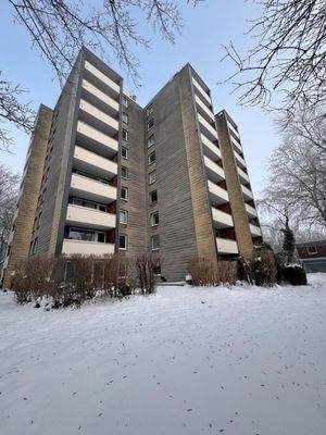 9301c7fc-4e5b-4925-a91a-52509e16399b