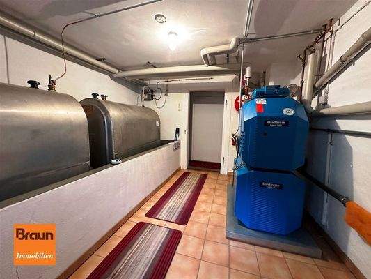 Wohnhaus mit Scheune, Trossingen, Heizung