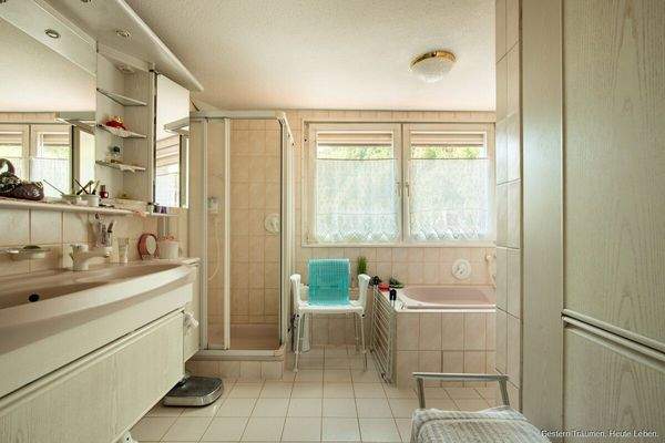 Badezimmer Dachgeschoss